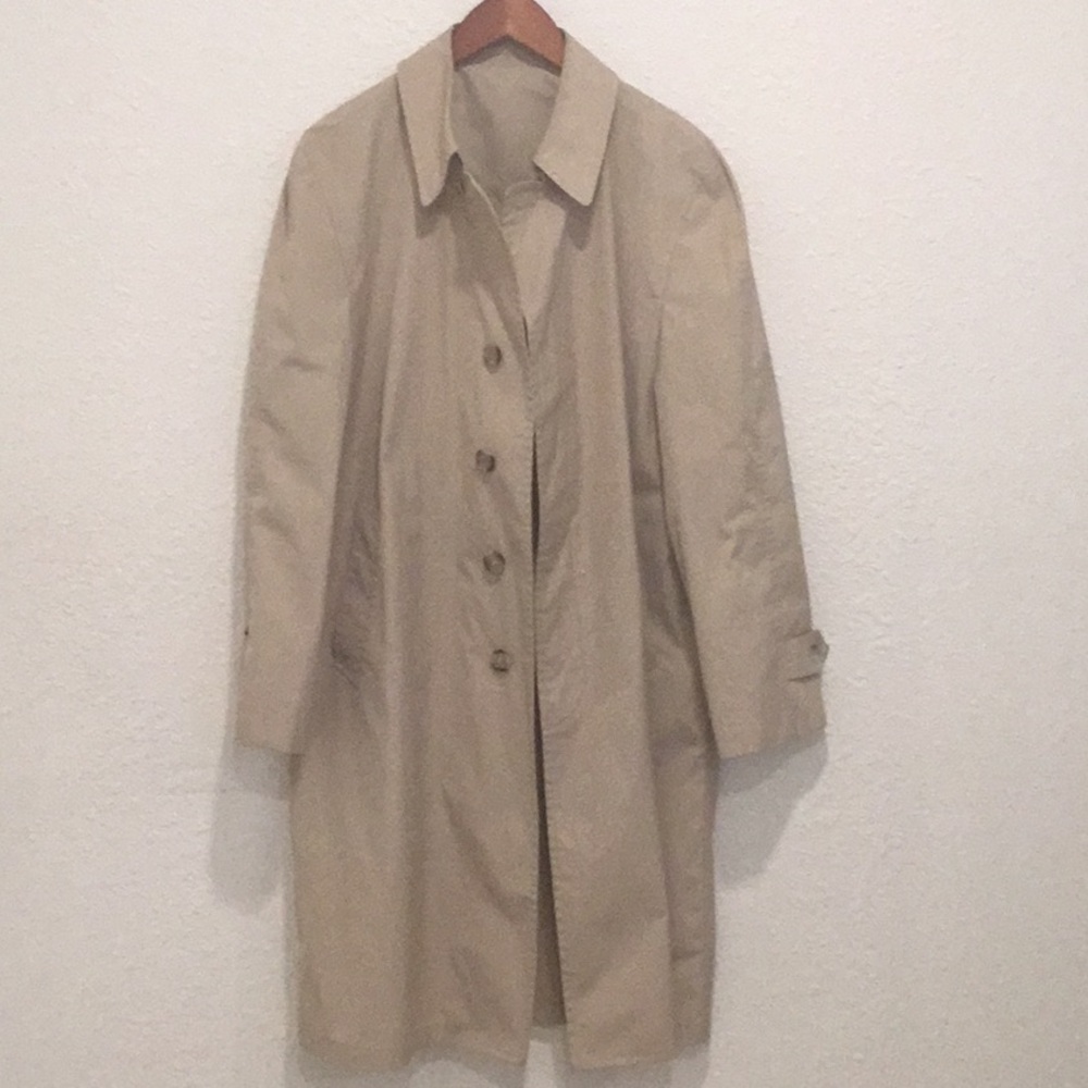 London Fog Size 44 Reg.Trench Coat
